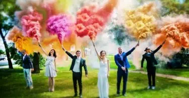 Mariage pensez au fumigène à main