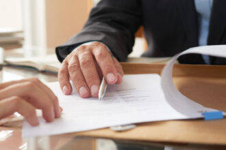 Assurance habitation : les erreurs les plus fréquentes qui coûtent cher aux assurés