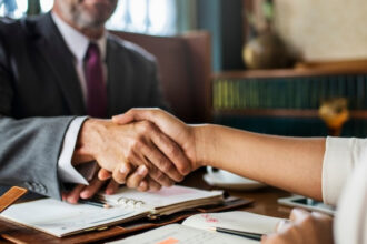 Cabinet d’avocat à Grasse : l’accompagnement personnalisé au service du client