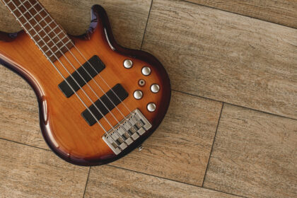 Guitare ou basse : comment faire le bon choix selon son style ?