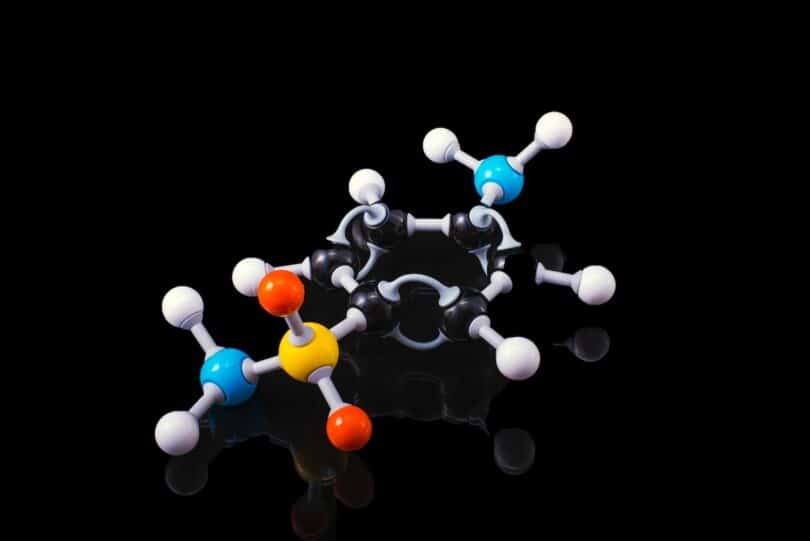 atome chimie